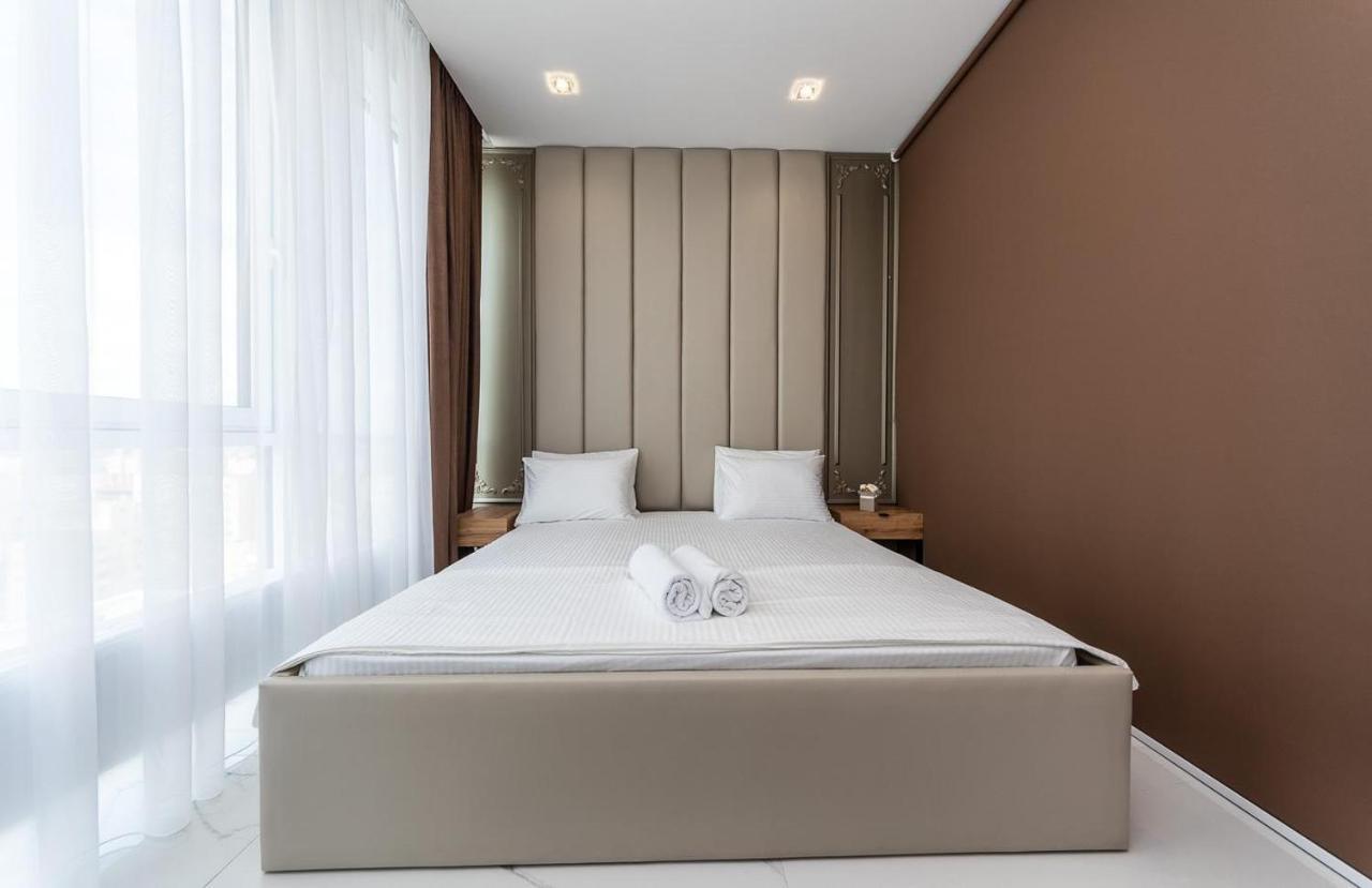 Fashionable Apartments. Smartplaza Metro Minskaya. Obolon Киев Экстерьер фото