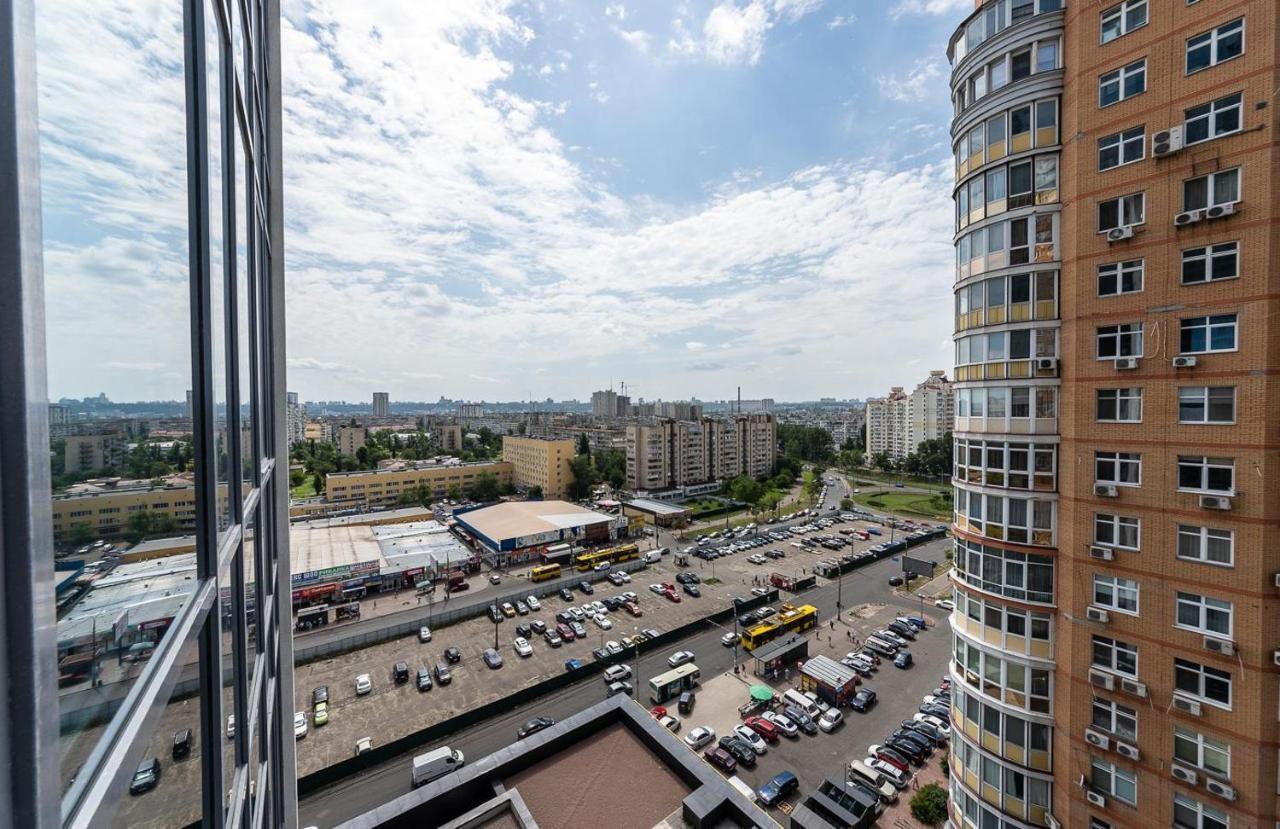 Fashionable Apartments. Smartplaza Metro Minskaya. Obolon Киев Экстерьер фото
